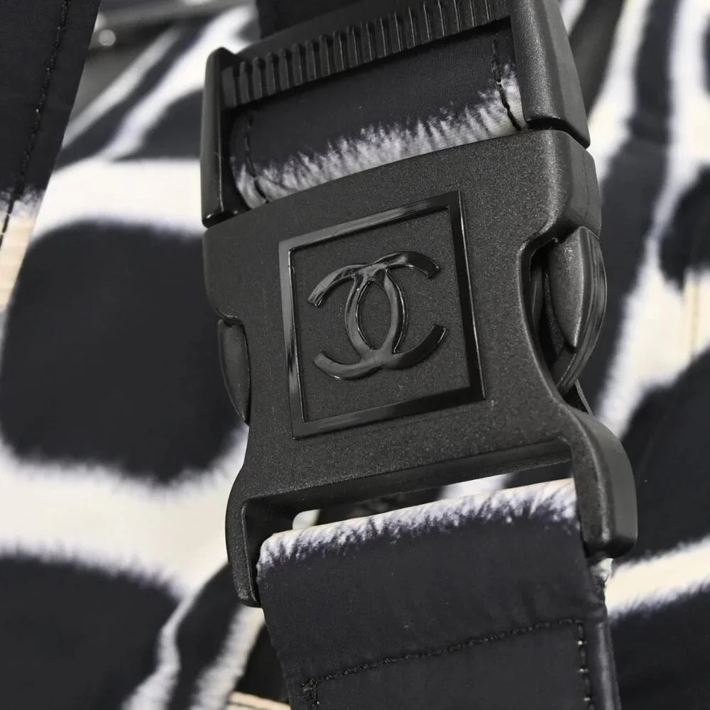 Chanel Black Nylon Sport Line Reversible Shoulder Bag 117269 - Picture 5 of 10